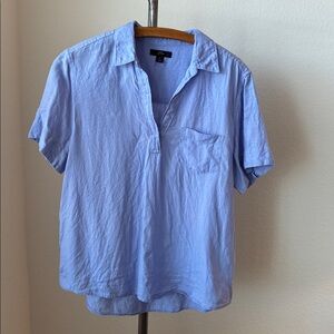 J.Crew Women's  sz M 100% linen short sleeve shirt EUC blue EUC